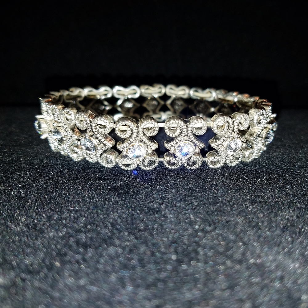 SWAROVSKI crystal castings stretch bracelet